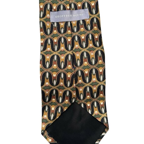 Geoffrey Beene Geometic Designed Tie - Picture 2 of 2